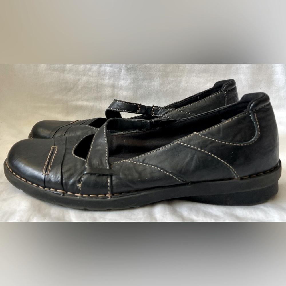 Clarks Stitched Casual Black Slip-On Mary Janes Flats Women's US 11M